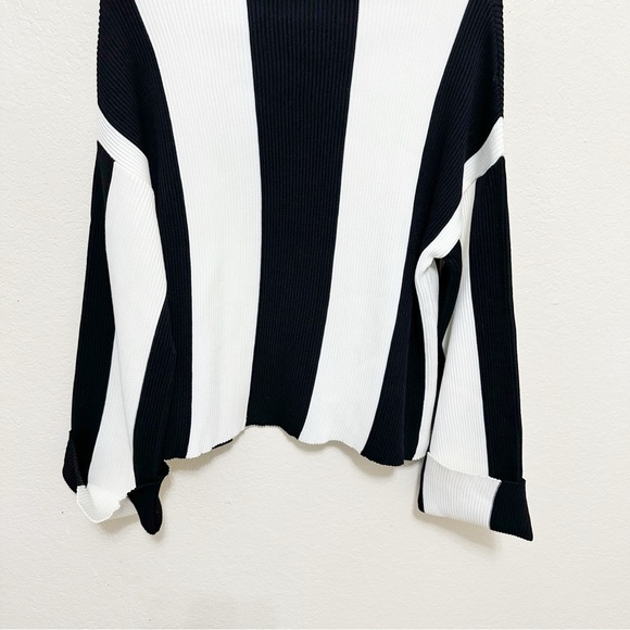 New Theo the label Minerra Knit Striped Mock Neck size S - Picture 9 of 10